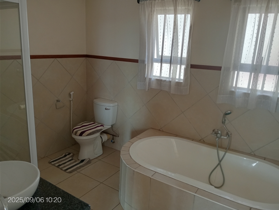 To Let 4 Bedroom Property for Rent in Cashan North West